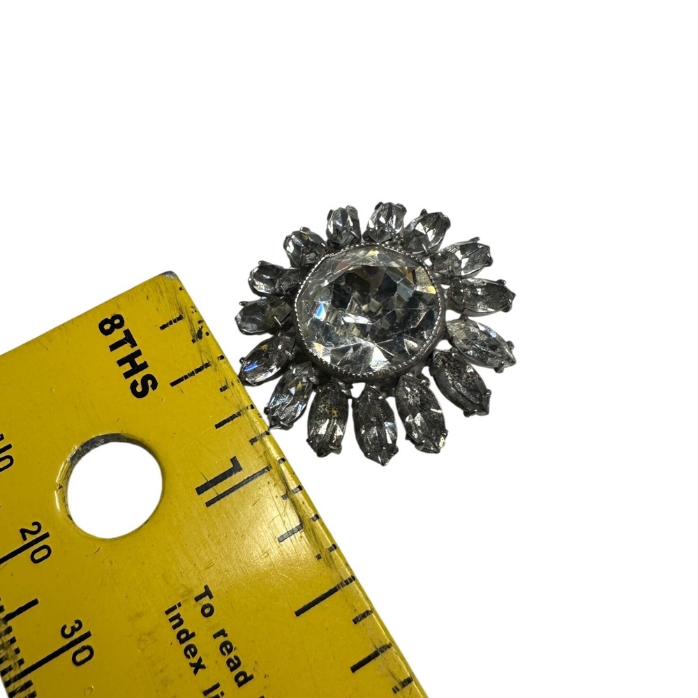 Bedazzled Rhinestone Statement Flower Pin Brooch‎ - Picture 3 of 3